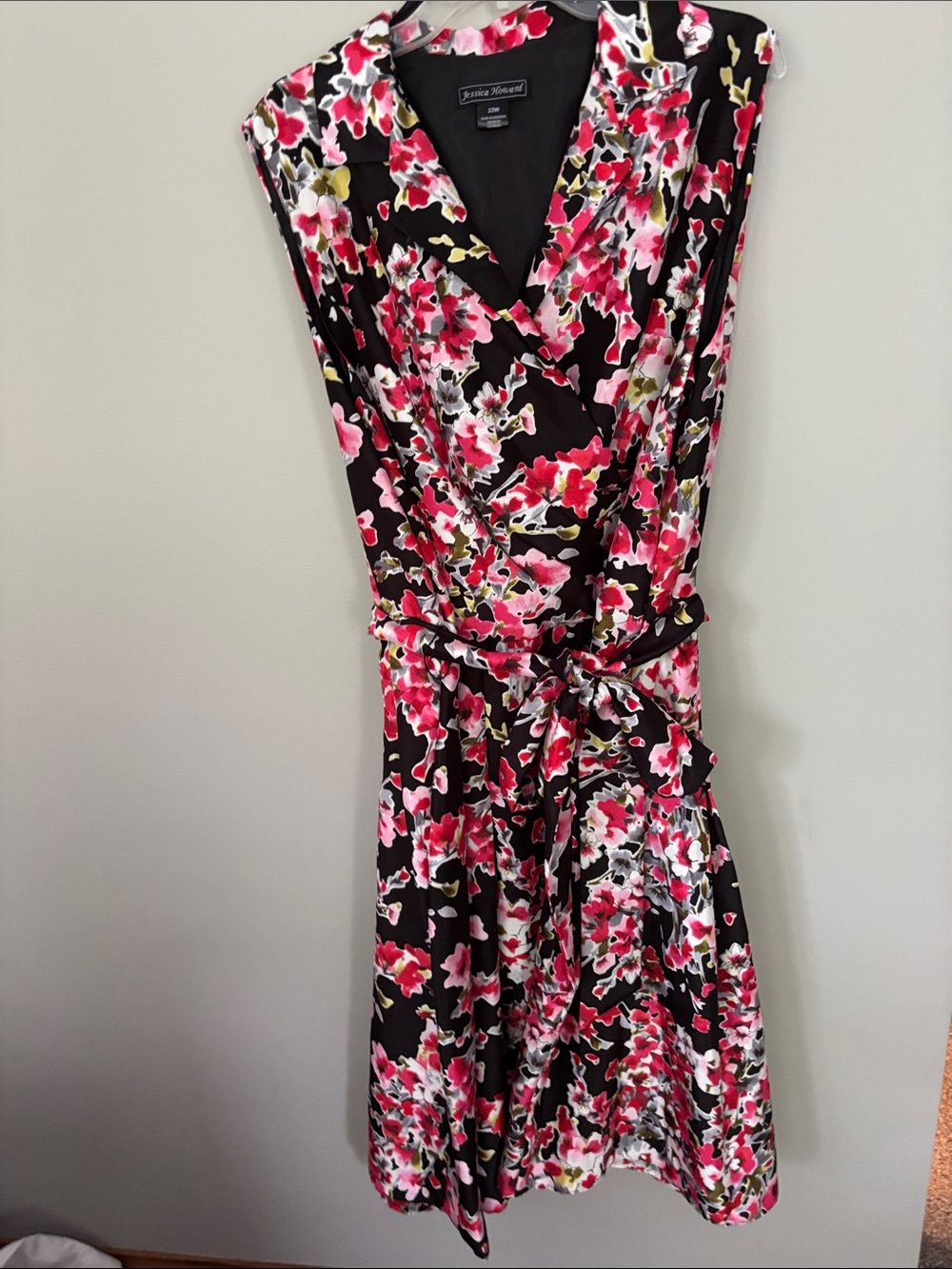 Jessica Howard Black Floral Wrap Midi Dress with Pink Accents